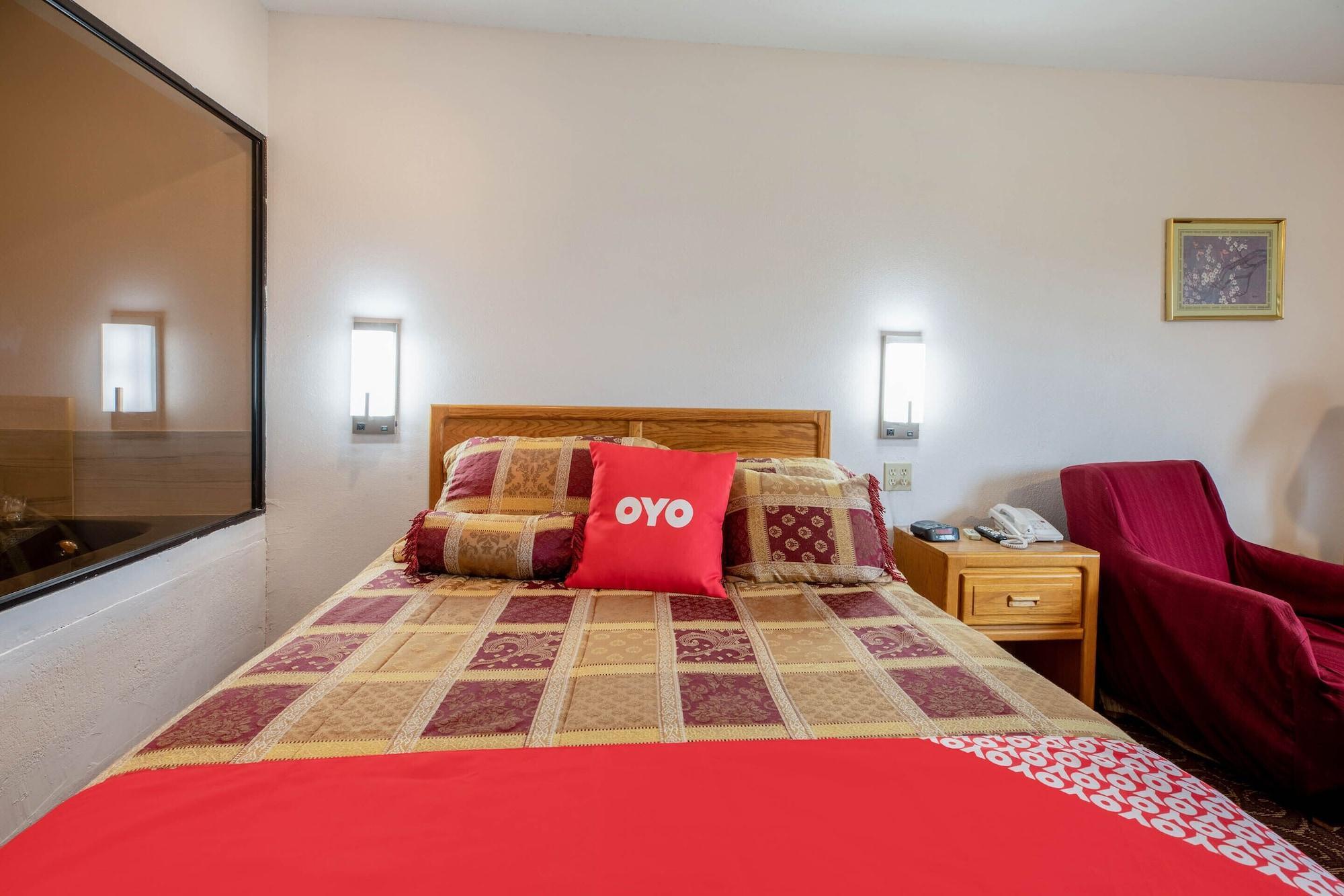 Oyo Hotel Chesaning Route 52 & Hwy 57 Exterior foto